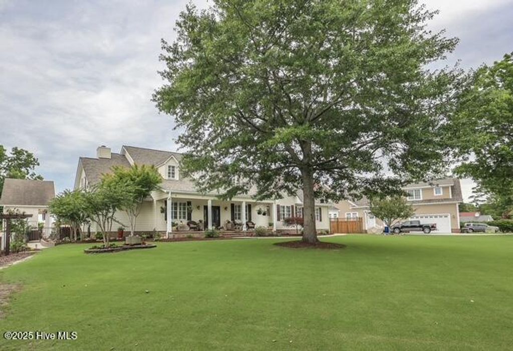 Photo of 1 Burton Place, Jacksonville, NC 28540 (MLS # 100515842)