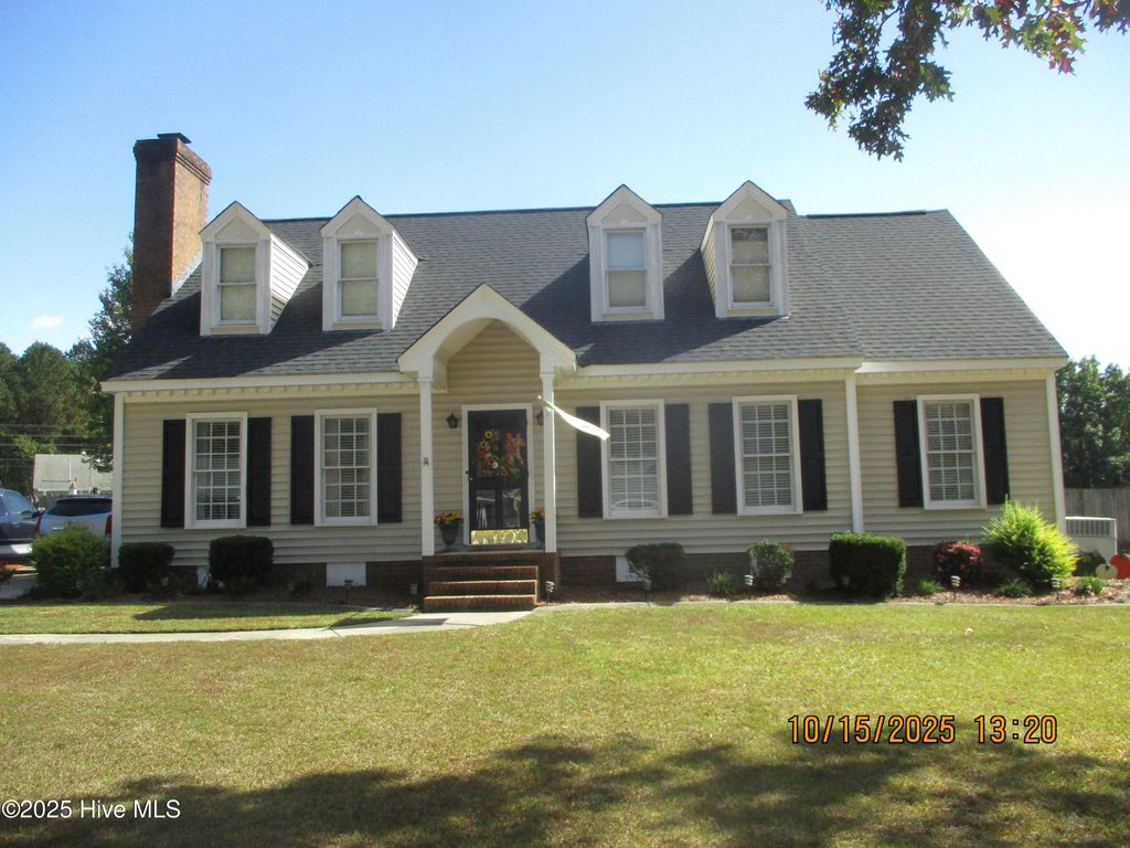 Photo of 2900 Flowers Drive N, Wilson, NC 27896 (MLS # 100536473)