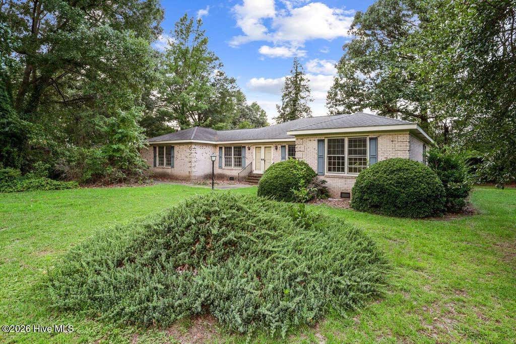 Photo of 406 Daniel Drive, Goldsboro, NC 27534 (MLS # 100596931)