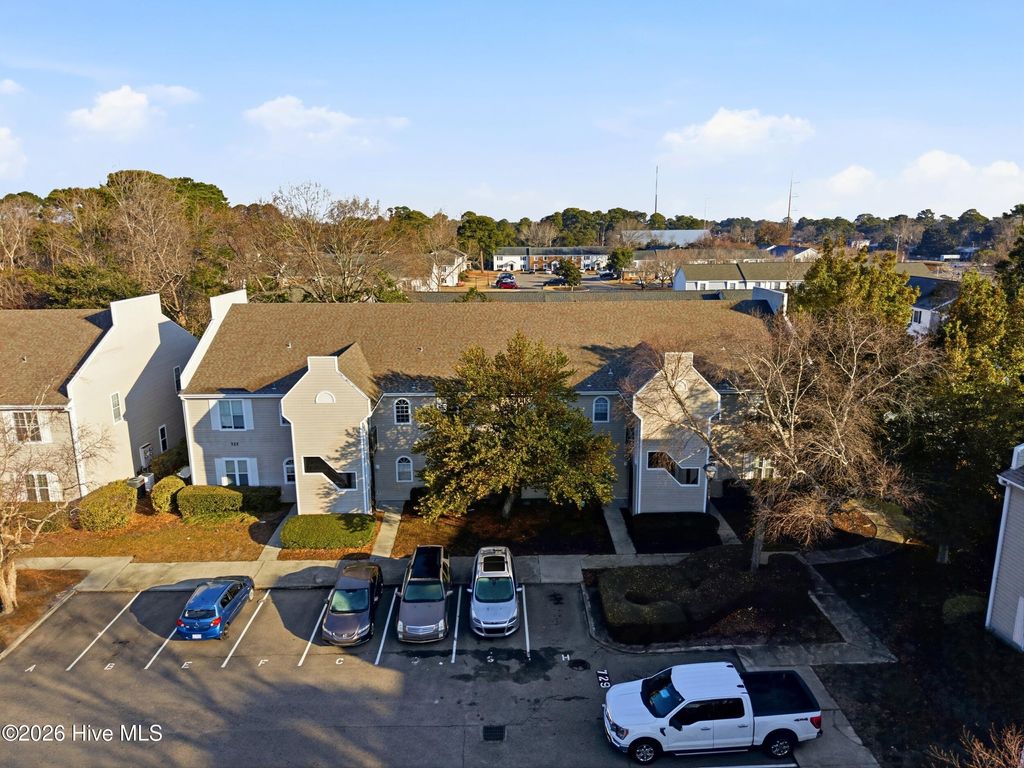 Photo of 727 Bragg Drive #Apt C, Wilmington, NC 28412 (MLS # 100553532)