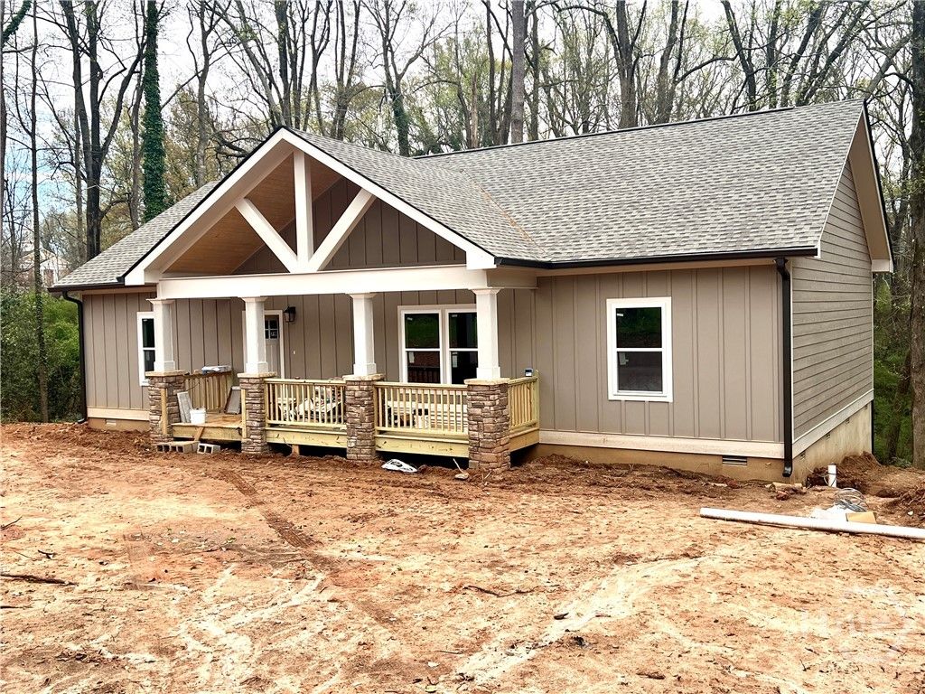 Photo of 79 S Gholston Extension, Comer, GA 30629 (MLS # CL351955)