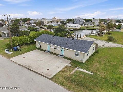 Homes For Sale - 100 E Bogue Sound Drive<br/> Atlantic Beach, NC 28512