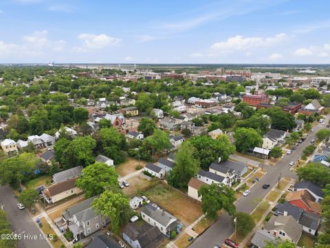 Tiny photo for 714 Campbell Street, Wilmington, NC 28401 (MLS # 100570217)