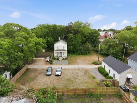 Tiny photo for 714 Campbell Street, Wilmington, NC 28401 (MLS # 100570217)