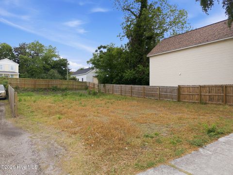 Tiny photo for 714 Campbell Street, Wilmington, NC 28401 (MLS # 100570217)