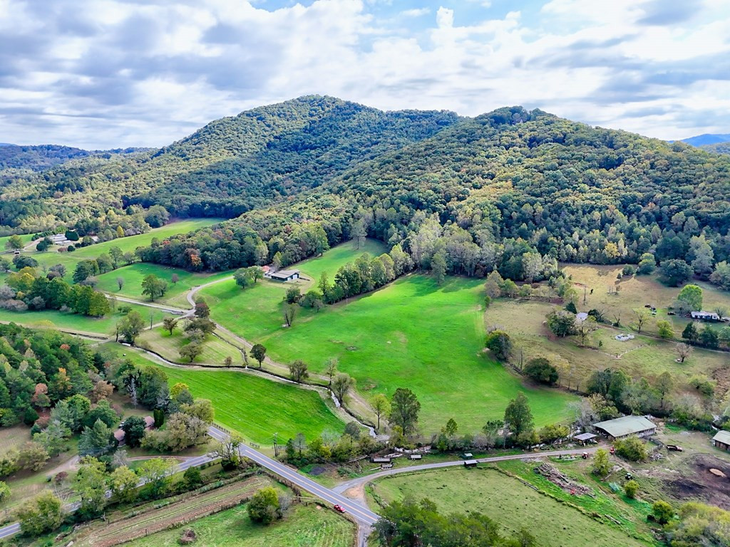 3147 Old Highway 64w