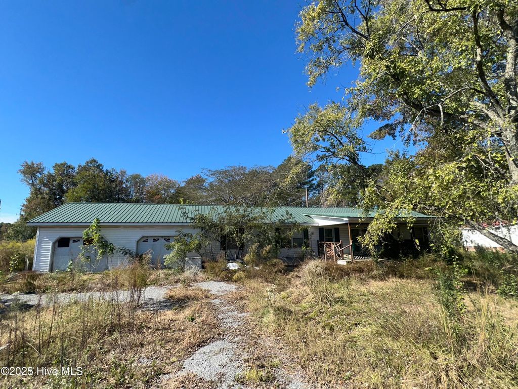 Photo of 112 Holloman Lane, Ahoskie, NC 27910 (MLS # 100538165)