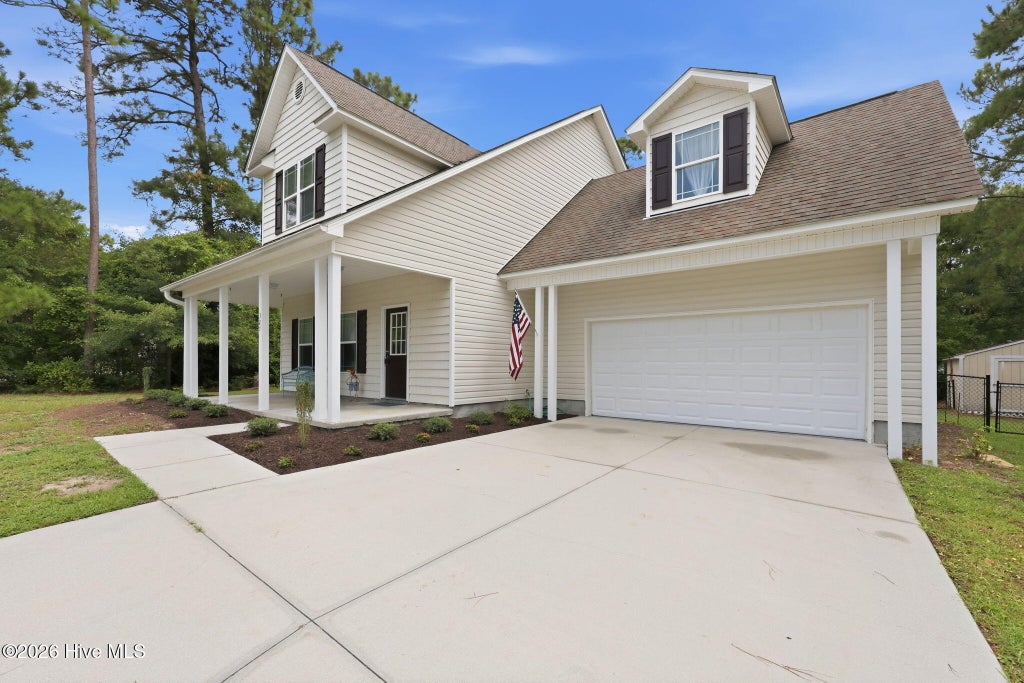 Photo of 387 Barrington Ridge, Newport, NC 28570 (MLS # 100599878)