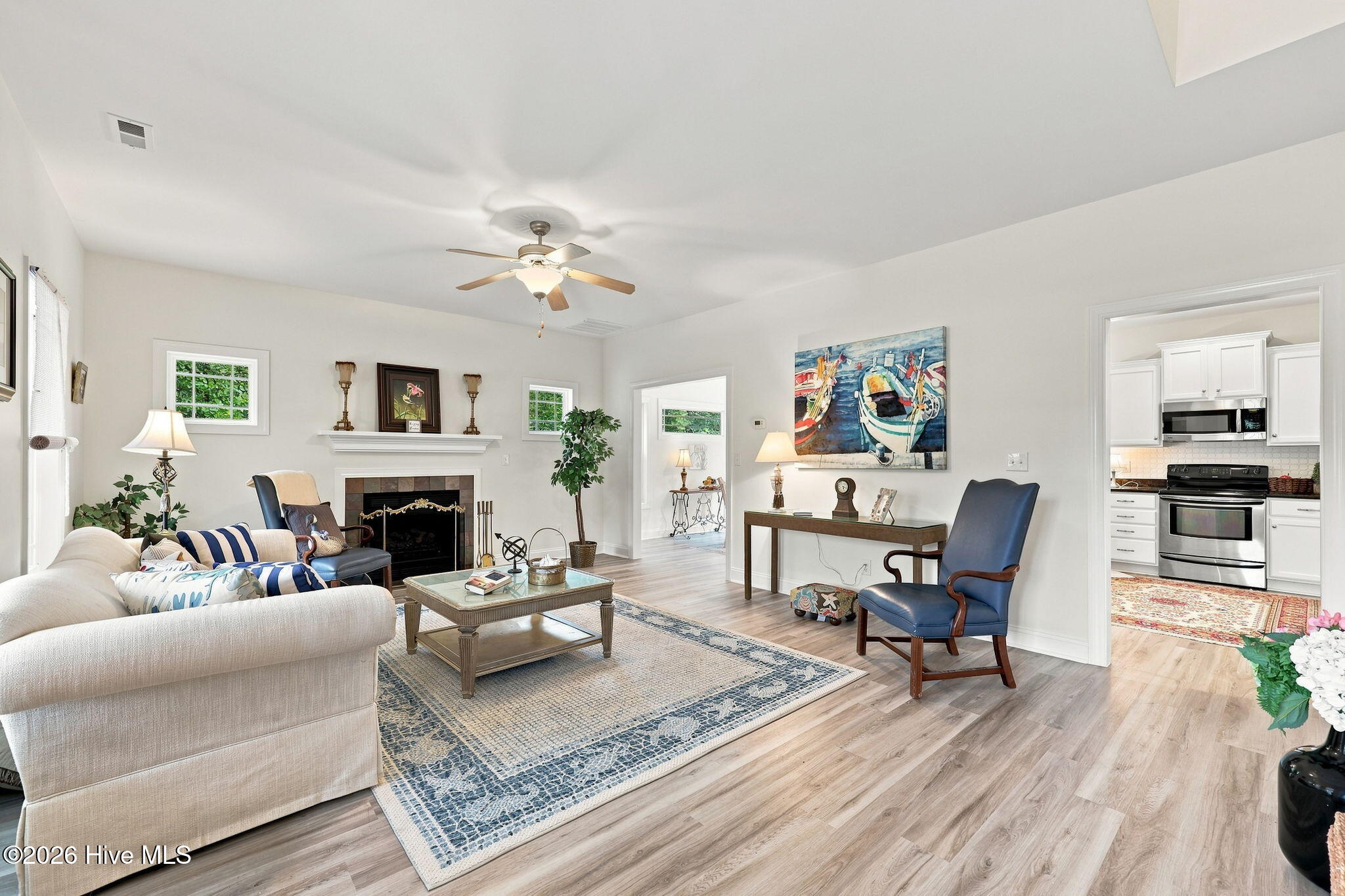 387 Barrington Ridge