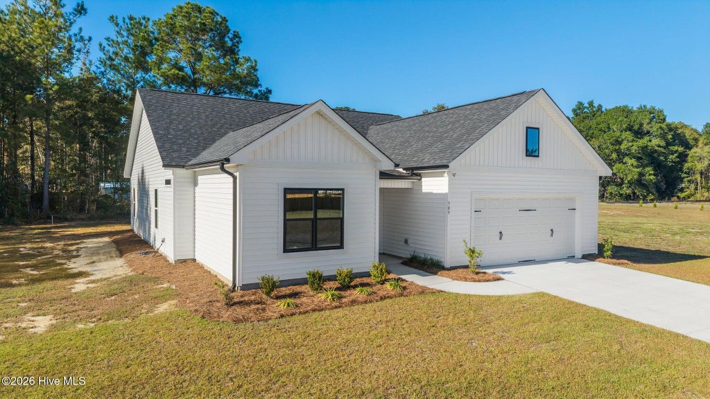 Photo of 309 Riva Ridge, Burgaw, NC 28425 (MLS # 100612400)