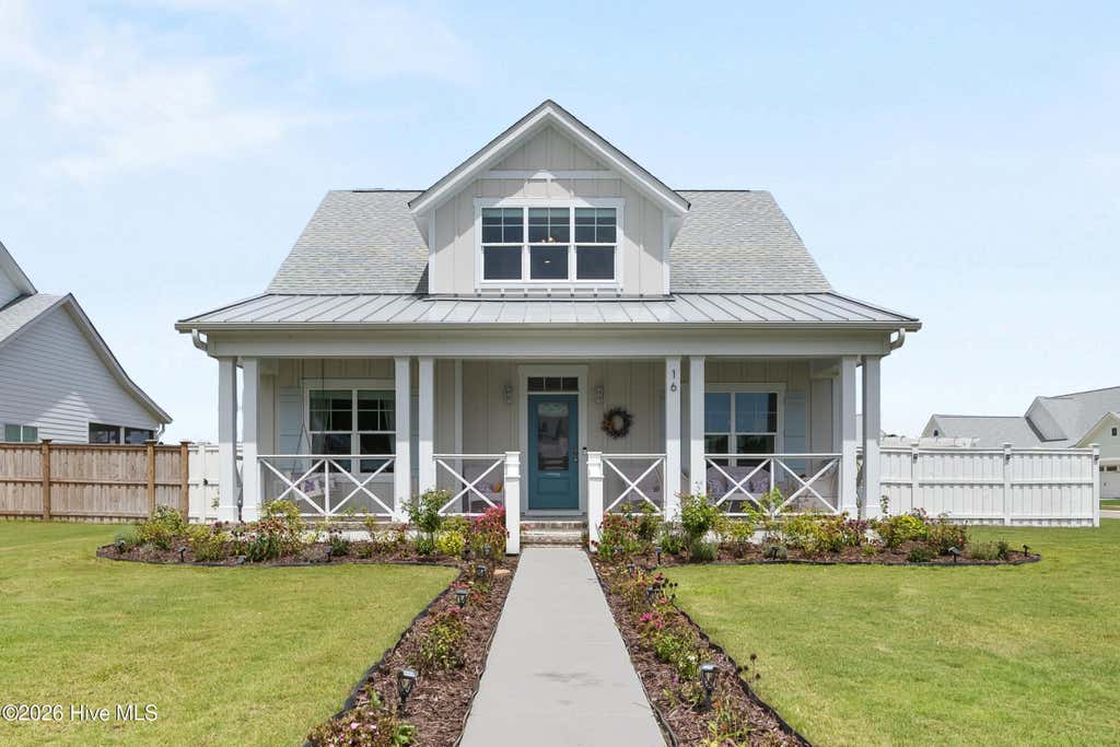 Photo of 16 W Singing Avenue, Hampstead, NC 28443 (MLS # 100594916)