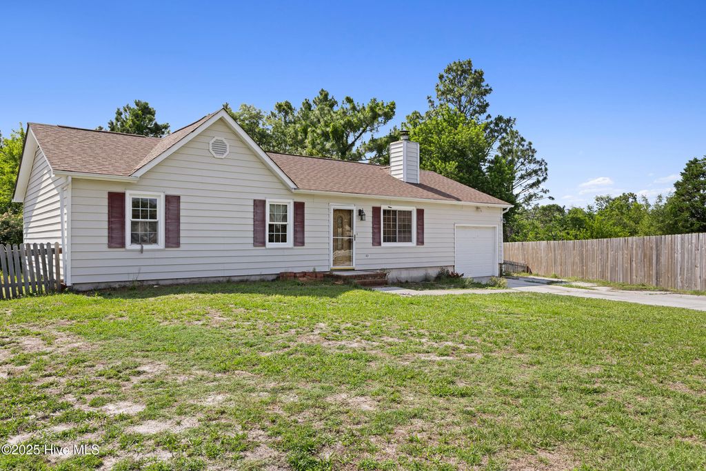 Photo of 608 Calabash Drive, Hubert, NC 28539 (MLS # 100514281)