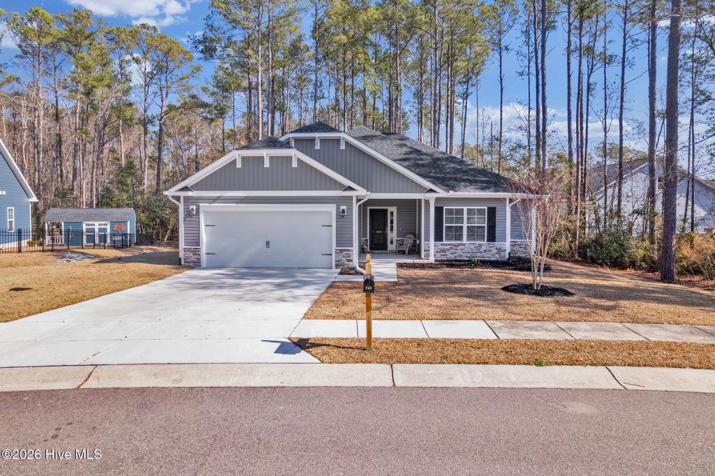 Photo of 743 Saulston Circle SE, Bolivia, NC 28422 (MLS # 100553643)