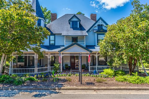 Photo of 301 Mcreynolds Street, Carthage, NC 28327 (MLS # 100563544)