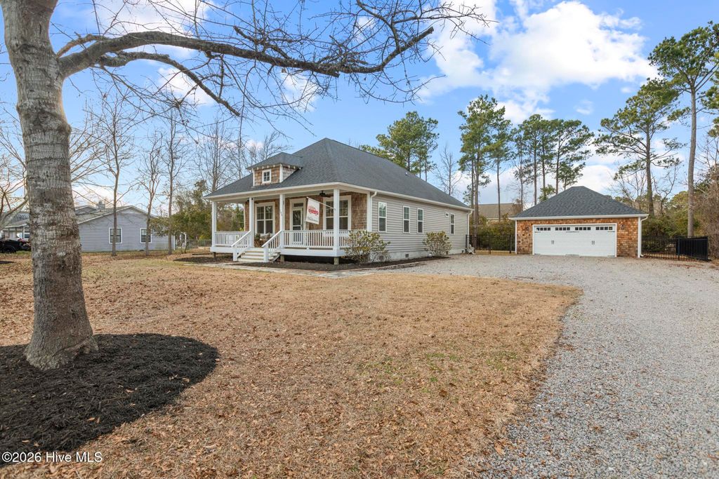 Photo of 105 Driftwood Drive, Hampstead, NC 28443 (MLS # 100552485)