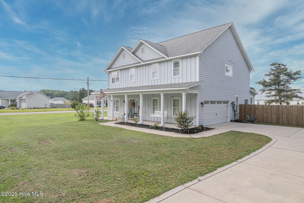 Photo of 101 Kings Harbor Drive, Holly Ridge, NC 28445 (MLS # 100531810)