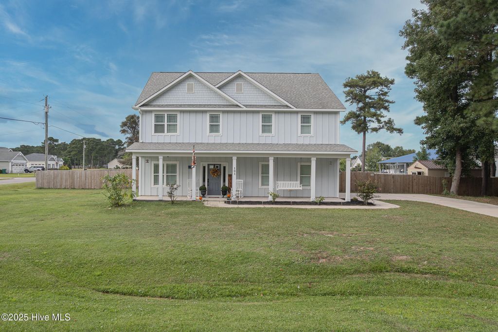 Photo of 101 Kings Harbor Drive, Holly Ridge, NC 28445 (MLS # 100531810)
