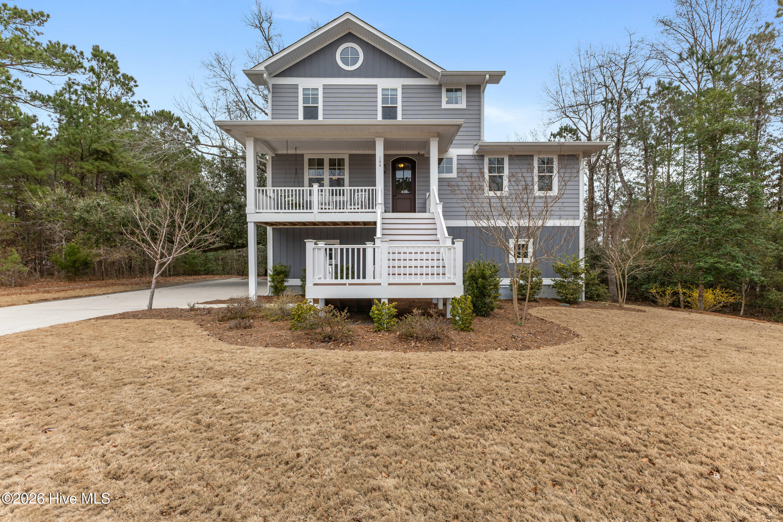 104 W High Bluff Drive