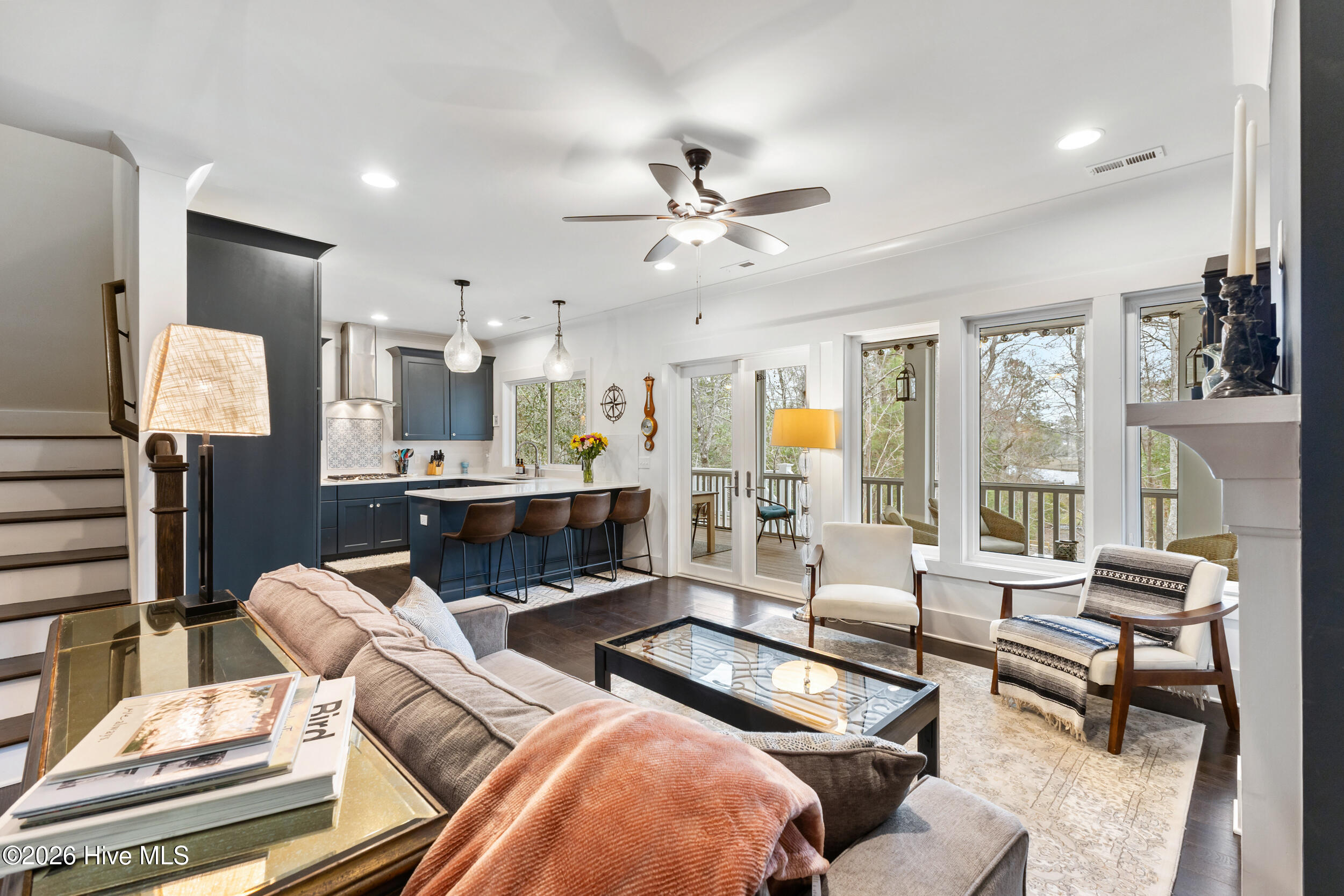 104 W High Bluff Drive