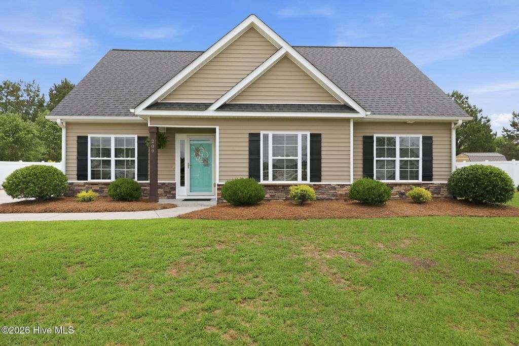 Photo of 209 Asheberne Drive, Washington, NC 27889 (MLS # 100577263)