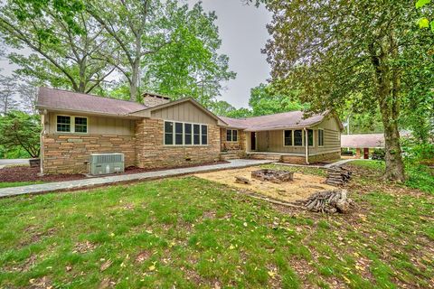 Homes For Sale - 241 S Boulevard Street<br/> Murphy, NC 28906