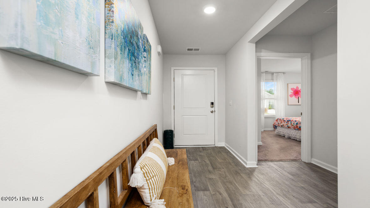 4402 East Coast Lane