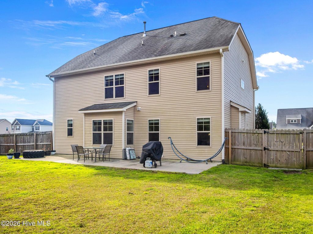 Photo of 507 Savannah Drive, Jacksonville, NC 28546 (MLS # 100558979)