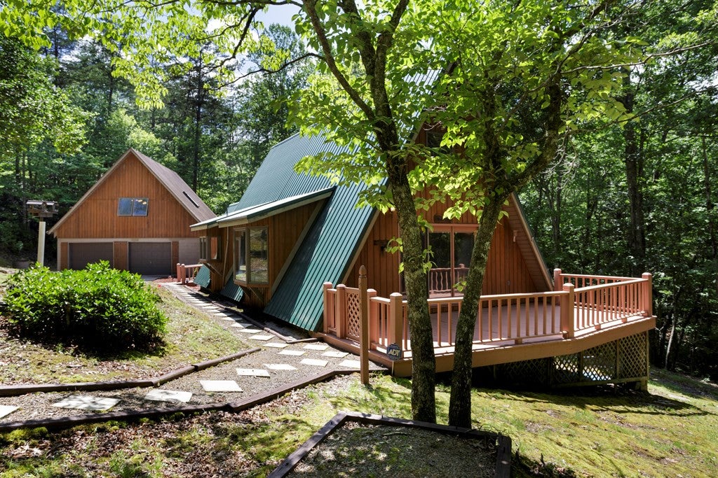 Photo of 263 Wells Road, Brasstown, NC 28902 (MLS # 98524809)