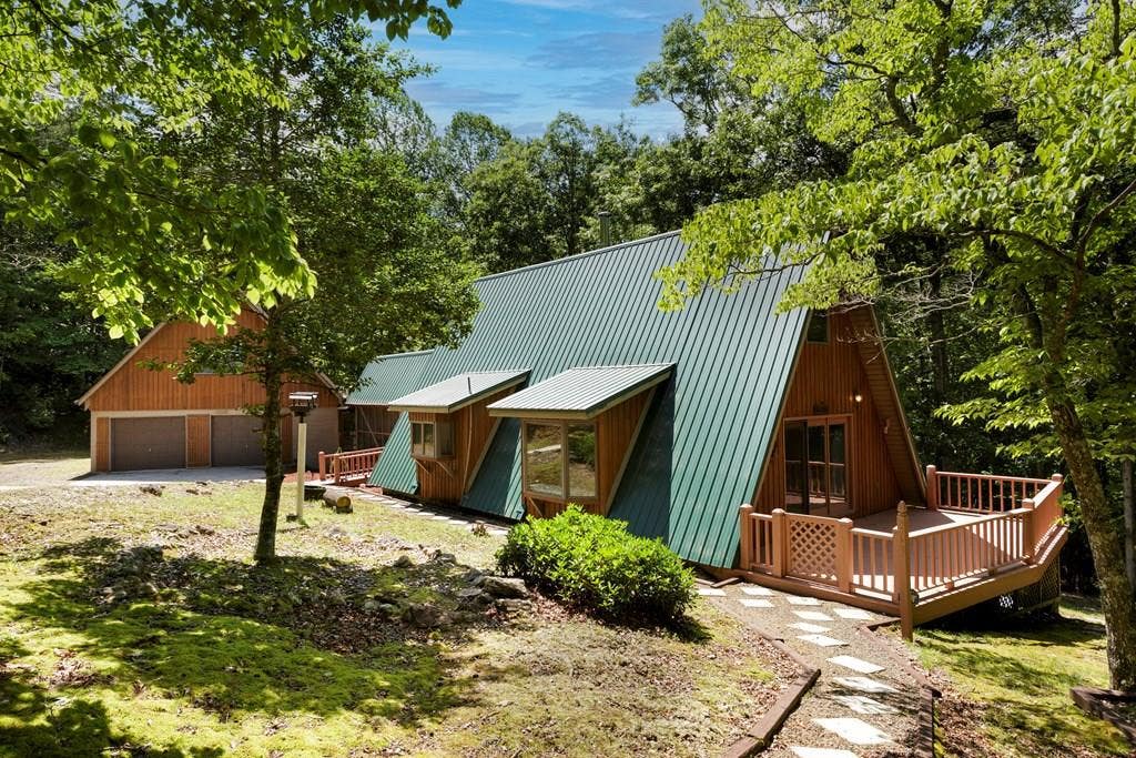 Photo of 263 Wells Road, Brasstown, NC 28902 (MLS # 98524809)