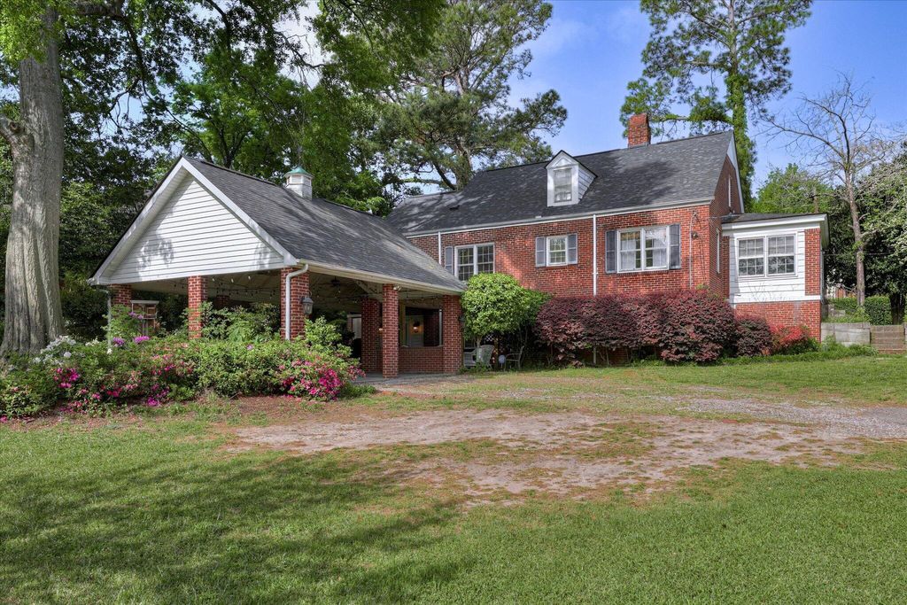 Photo of 802 Hickman Road, Augusta, GA 30904 (MLS # 554329)