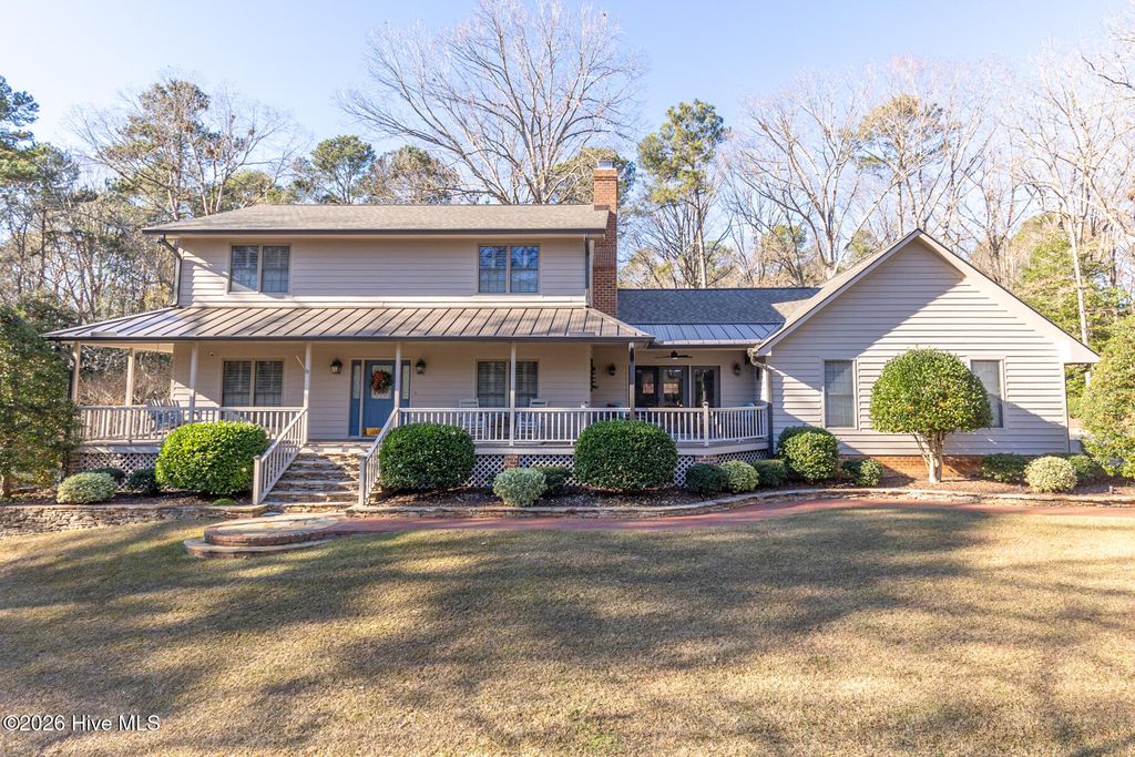 Photo of 504 Murdocksville Road, West End, NC 27376 (MLS # 100553107)