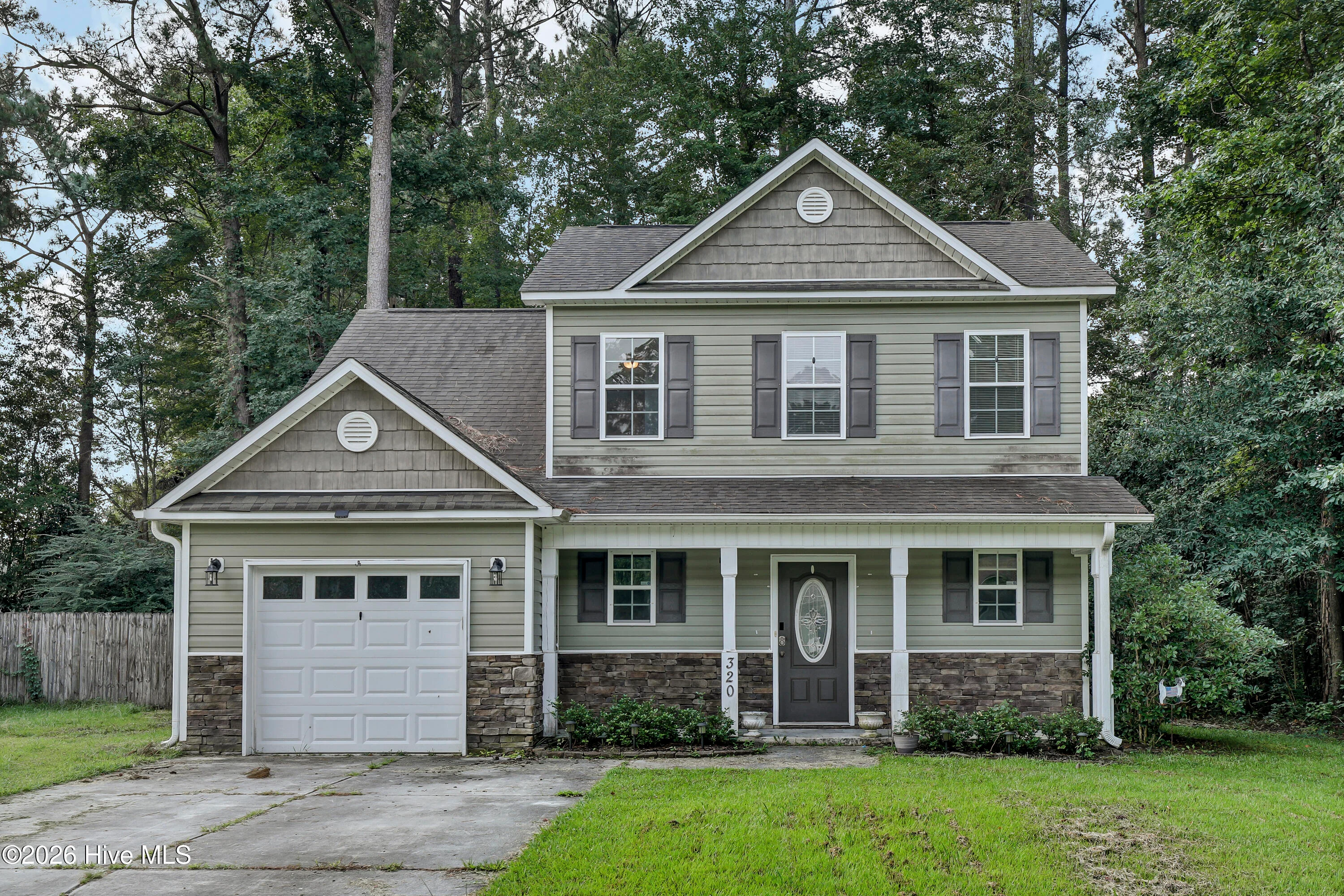 320 Lakewood Drive