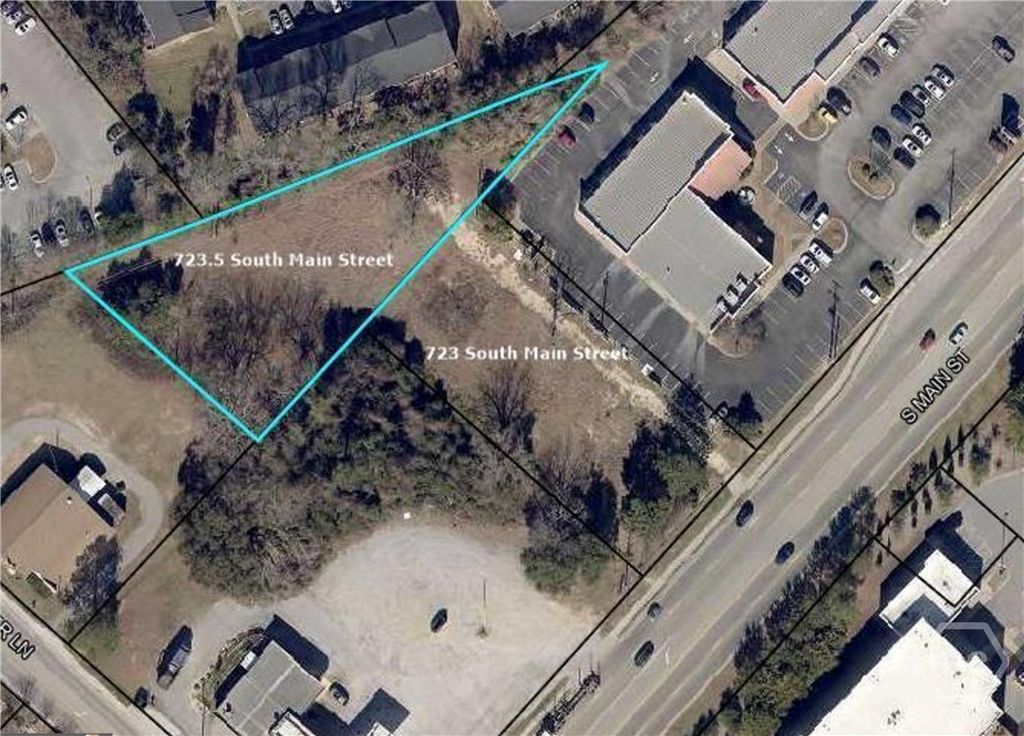 Photo of 723 South Main Street St, Statesboro, GA 30458 (MLS # SA350019)