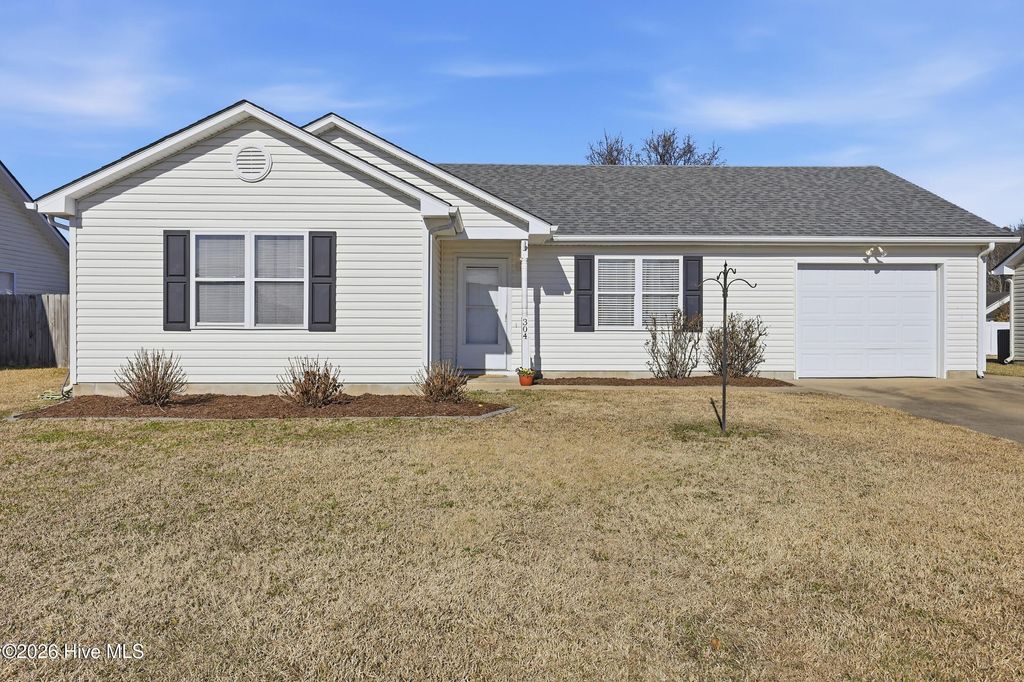 Photo of 304 Kaitlyn Way, Elizabeth City, NC 27909 (MLS # 100550468)