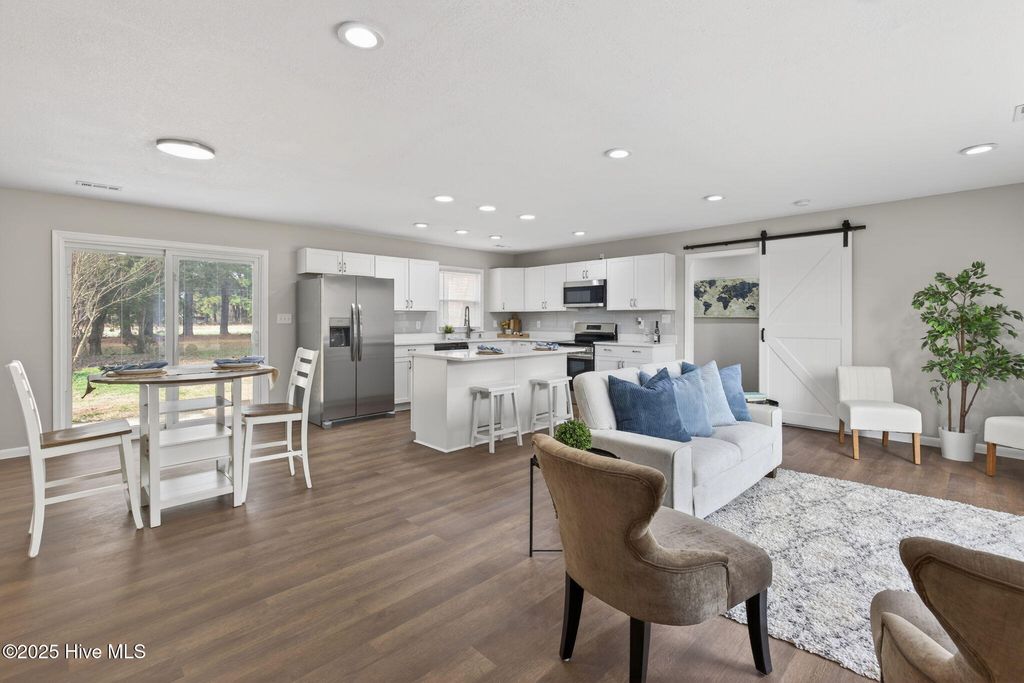 Photo of 1607 Dellaire Drive, Elizabeth City, NC 27909 (MLS # 100554342)