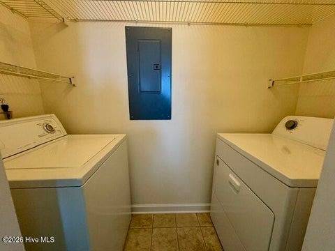 Tiny photo for 902 Litchfield Way #E, Wilmington, NC 28405 (MLS # 100577750)
