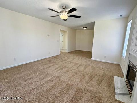 Tiny photo for 902 Litchfield Way #E, Wilmington, NC 28405 (MLS # 100577750)