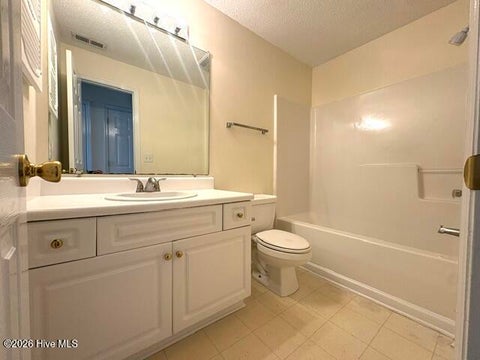Tiny photo for 902 Litchfield Way #E, Wilmington, NC 28405 (MLS # 100577750)
