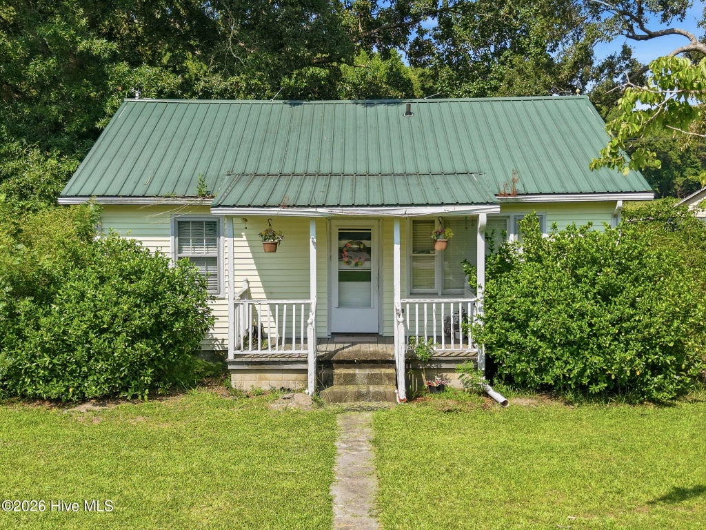 Photo of 435 Cobb Road, Kinston, NC 28501 (MLS # 100592908)