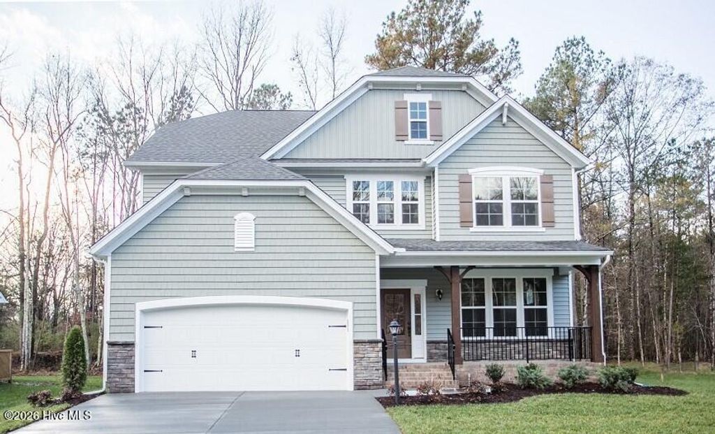 Photo of 378 Glade Drive, Aberdeen, NC 28315 (MLS # 100573425)