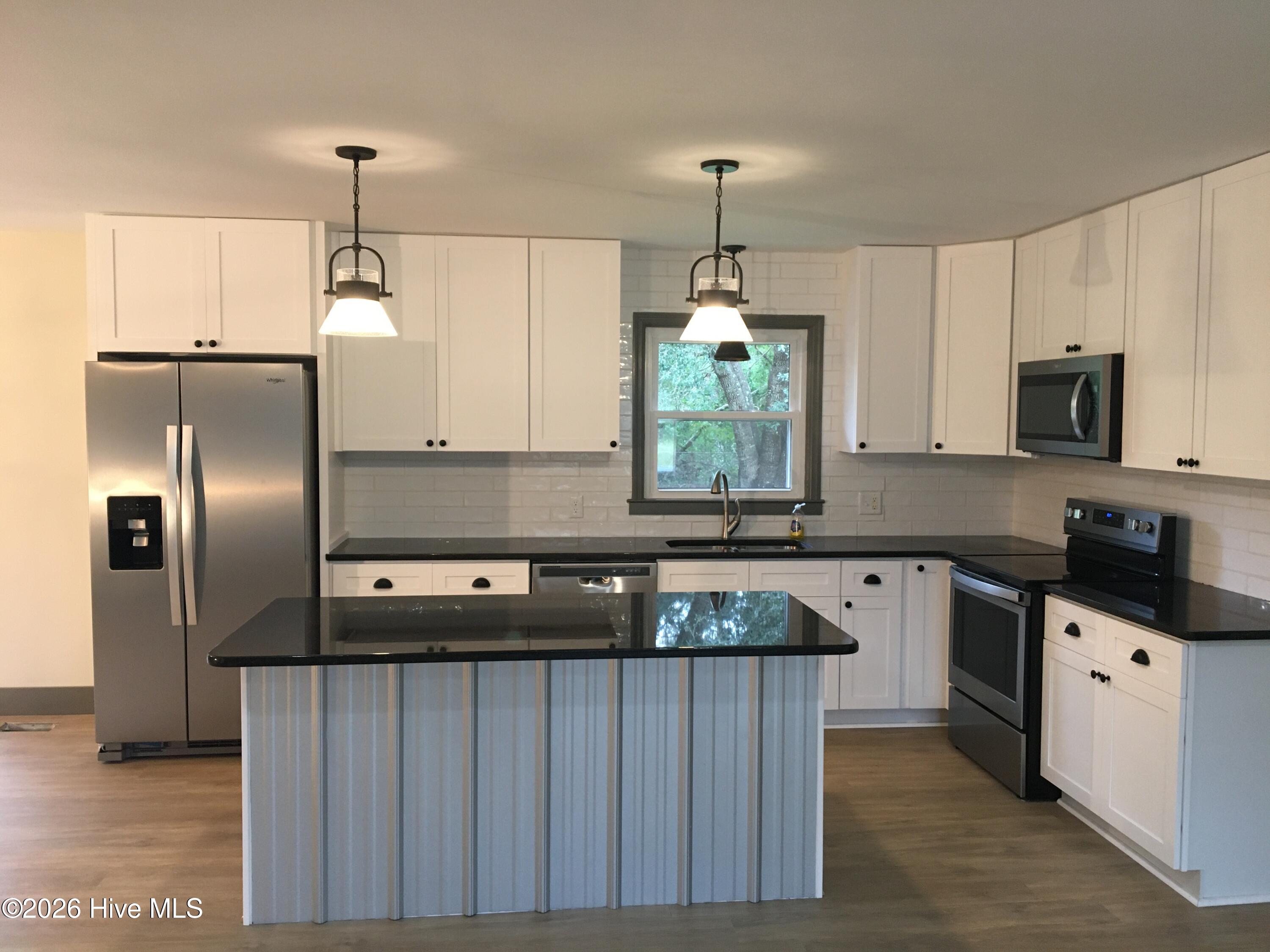 549 Mohican Trail