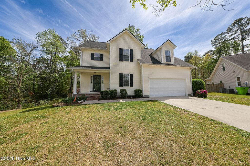 Photo of 318 Dove Field Court SE, Leland, NC 28451 (MLS # 100565311)