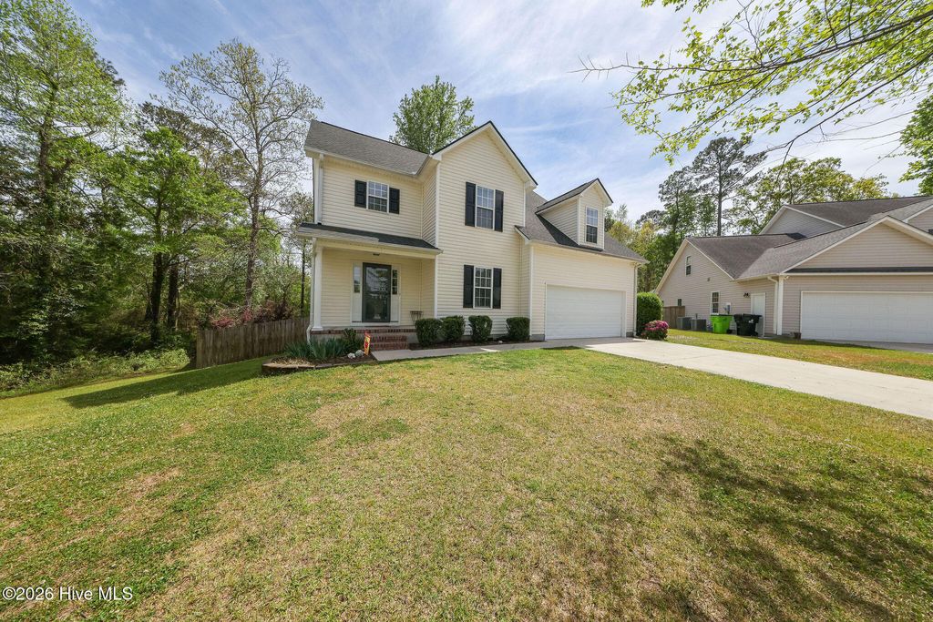 Photo of 318 Dove Field Court SE, Leland, NC 28451 (MLS # 100565311)