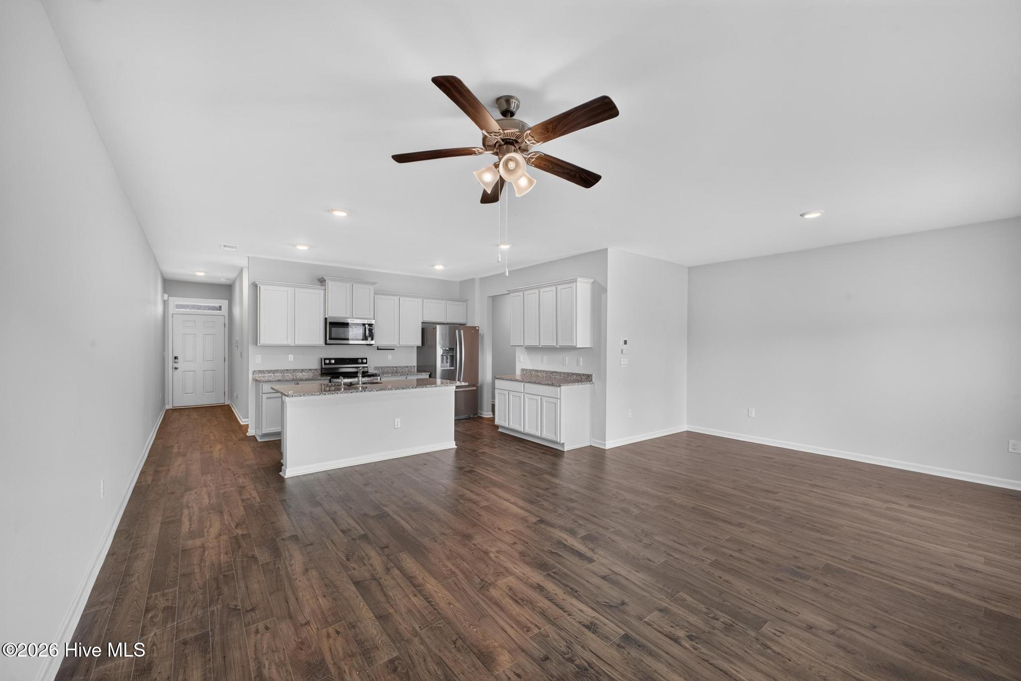 5413 Thrasher Lane