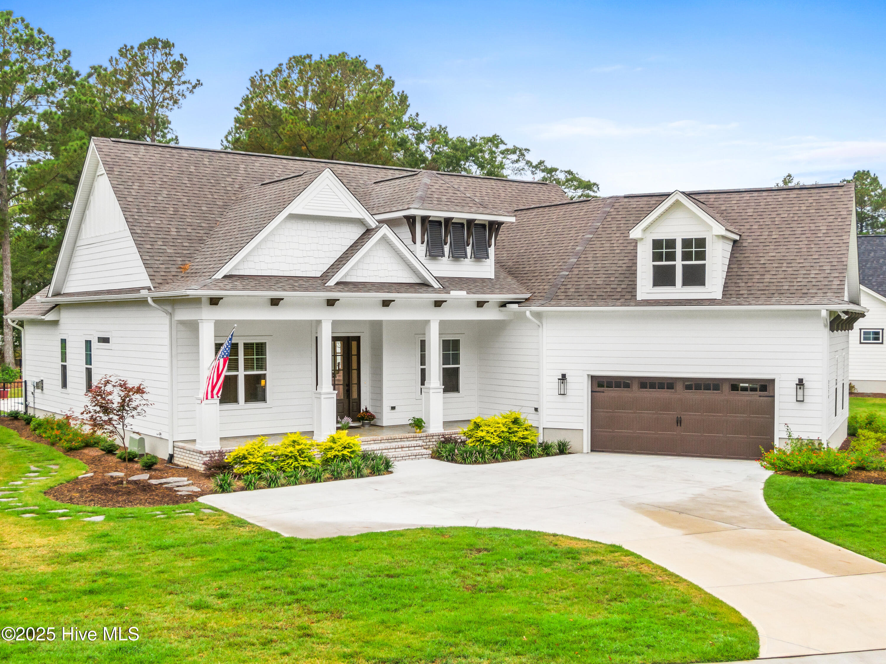 3774 River Park Way NE