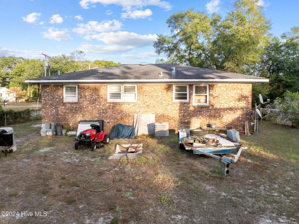 Photo of 2728 Worth Drive, Wilmington, NC 28412 (MLS # 100489294)