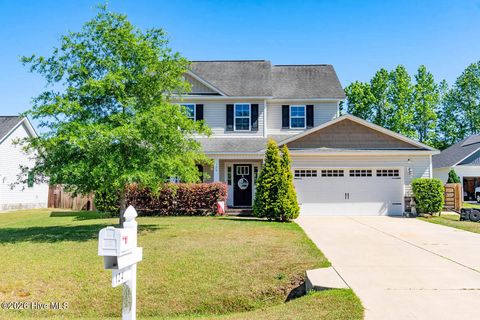 Tiny photo for 124 Waterford Way, Maysville, NC 28555 (MLS # 100568955)