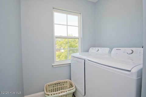 Tiny photo for 124 Waterford Way, Maysville, NC 28555 (MLS # 100568955)