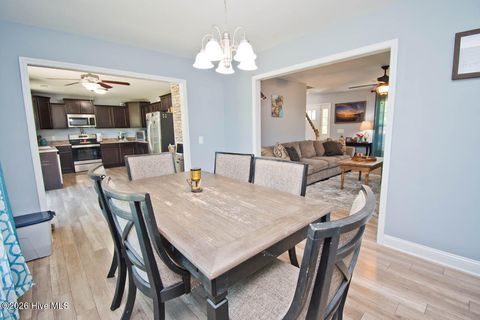 Tiny photo for 124 Waterford Way, Maysville, NC 28555 (MLS # 100568955)