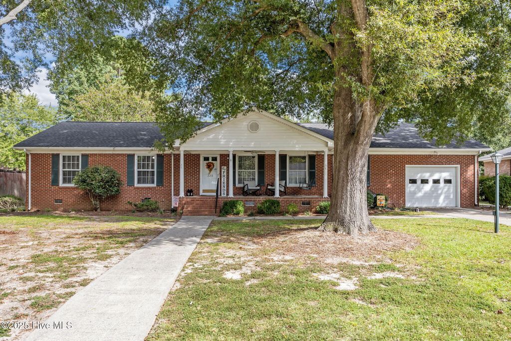 Photo of 320 Prince Road, Greenville, NC 27858 (MLS # 100528787)